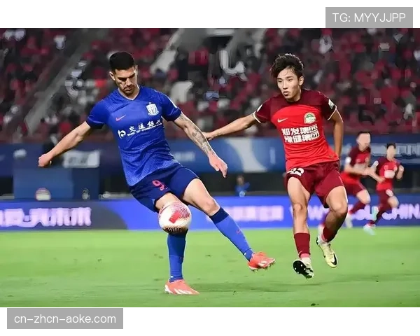 中超俱乐部开放日：上海申花青训基地迎接数百名小球迷参观体验